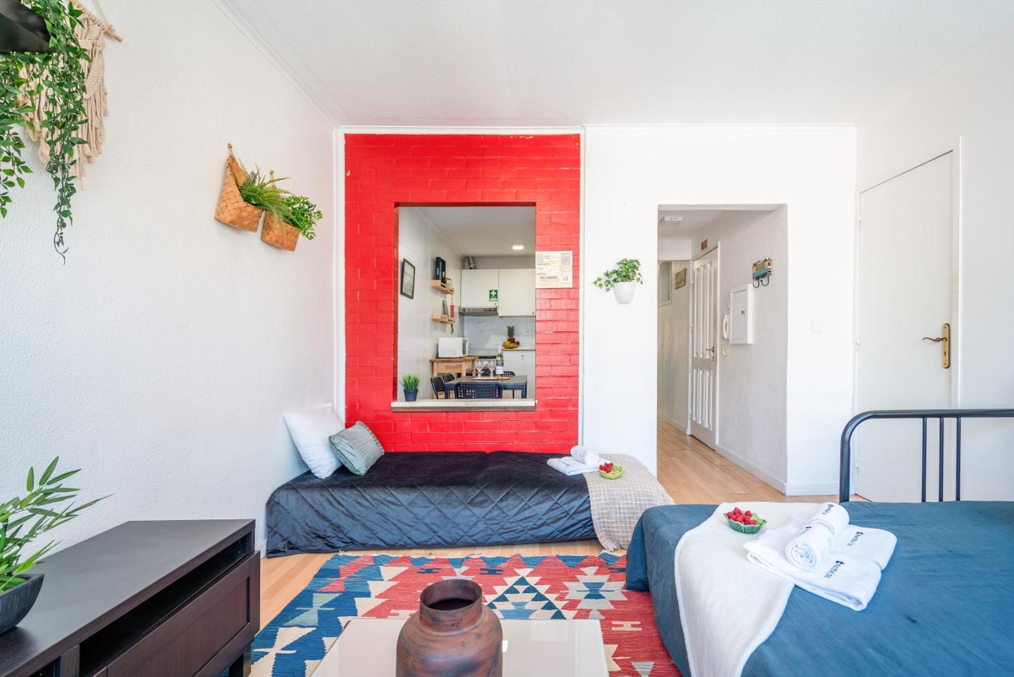 Host Wise - Large Flat W Terrace - Ace Location At Aliados Apartment Porto Luaran gambar