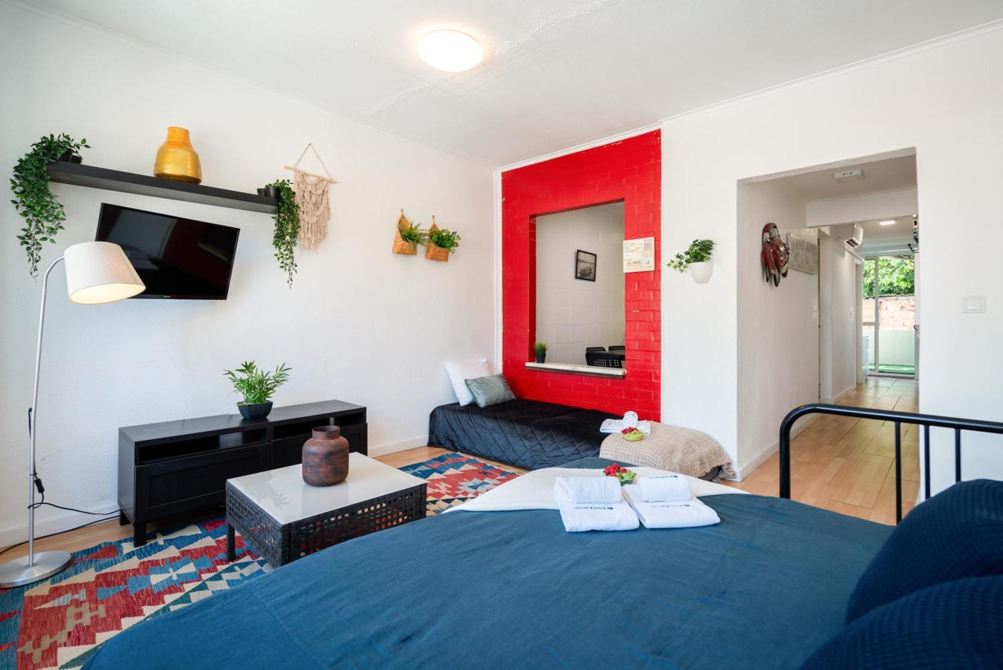 Host Wise - Large Flat W Terrace - Ace Location At Aliados Apartment Porto Luaran gambar