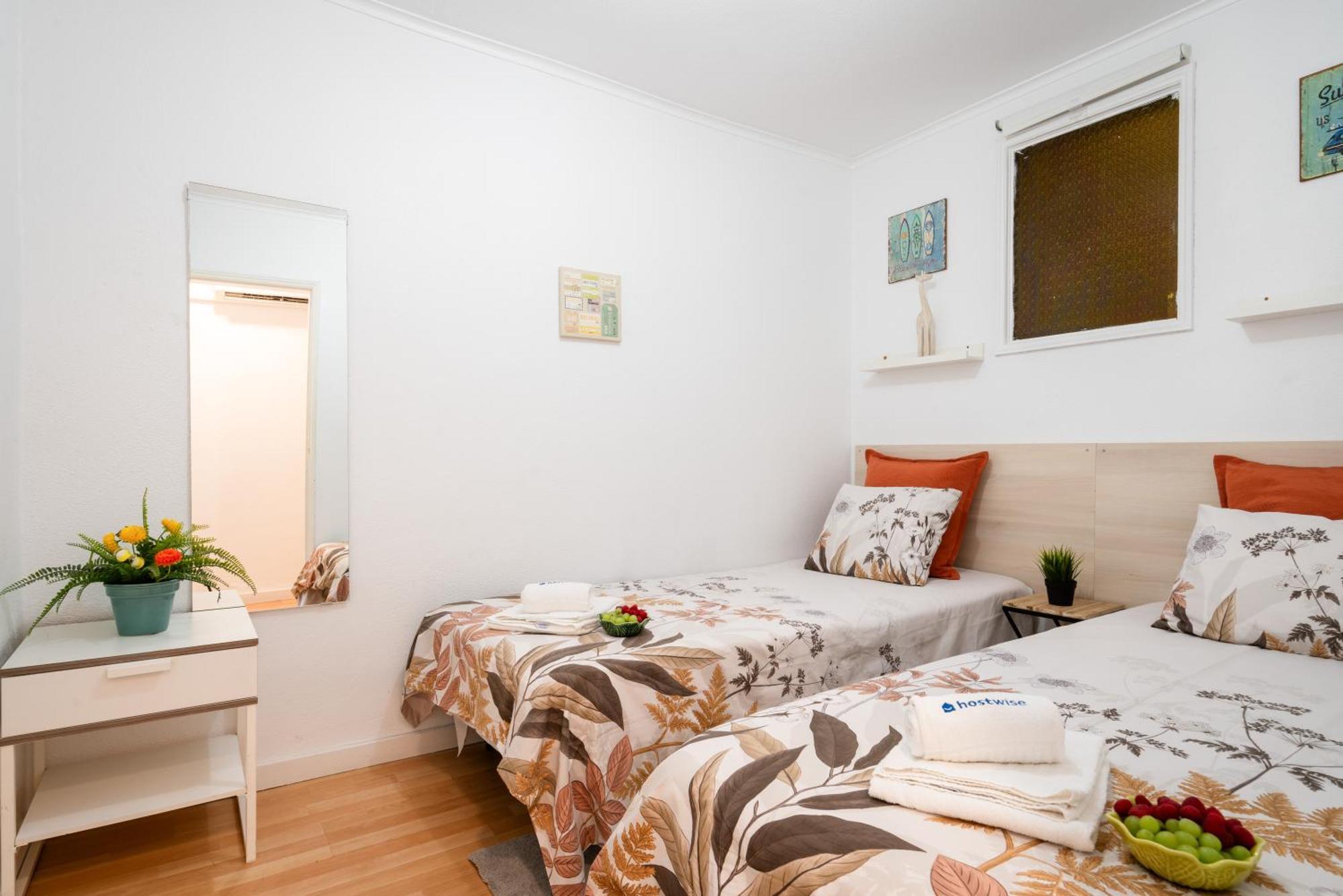 Host Wise - Large Flat W Terrace - Ace Location At Aliados Apartment Porto Luaran gambar