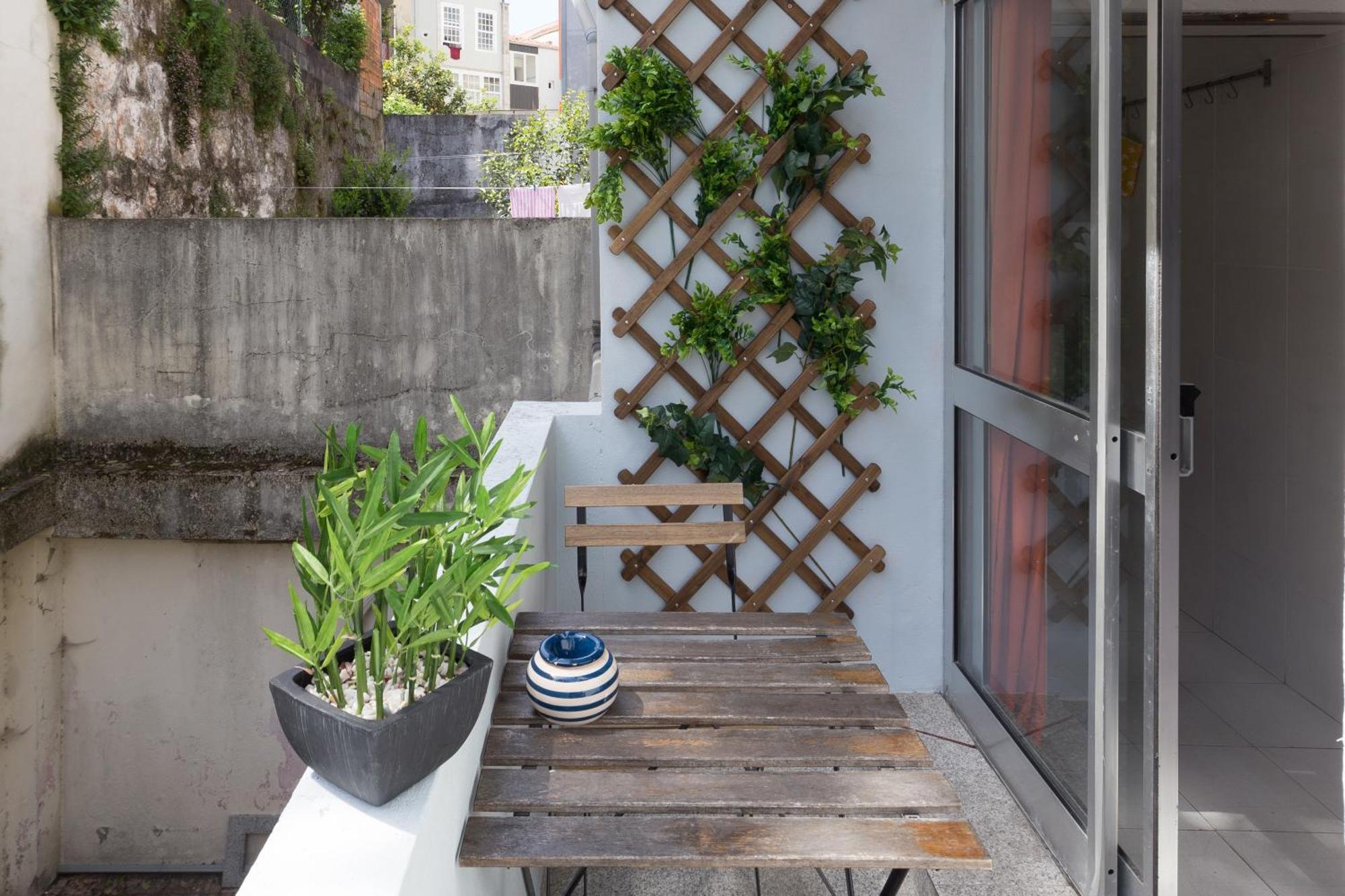 Host Wise - Large Flat W Terrace - Ace Location At Aliados Apartment Porto Luaran gambar